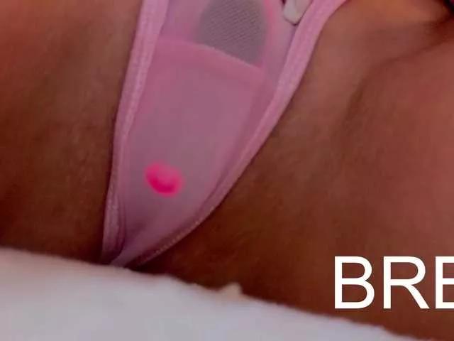 MiamiMur from BongaCams