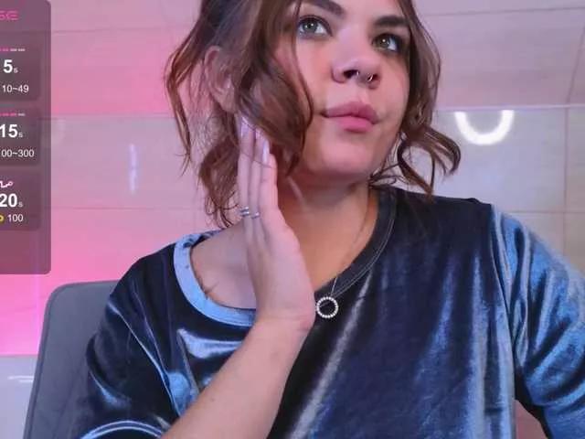 MiaMoonn from BongaCams is Freechat