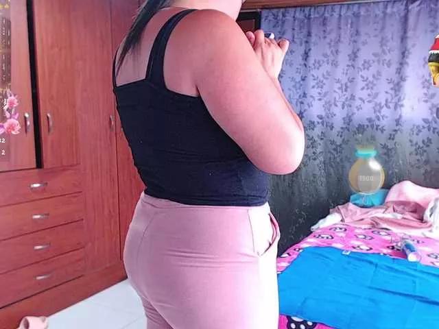 miia-1bigboobs from BongaCams is Freechat