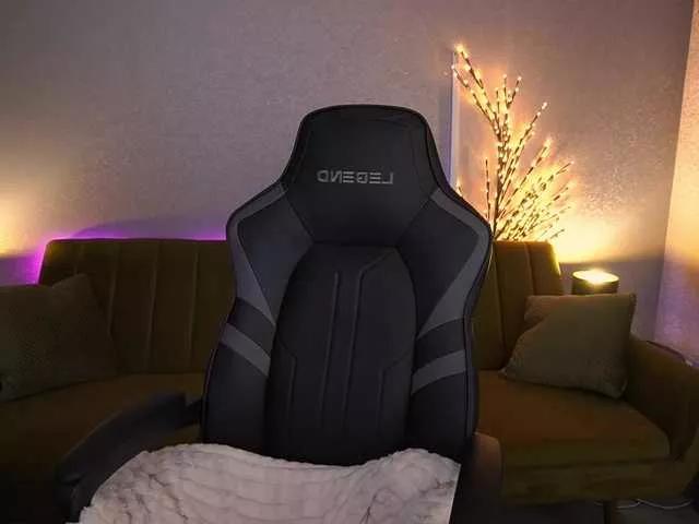 MilleJoy from BongaCams