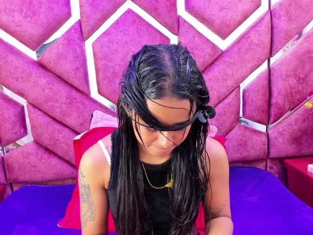 millyprint from BongaCams