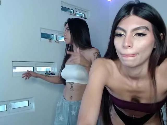 millyxnicoll1 from BongaCams
