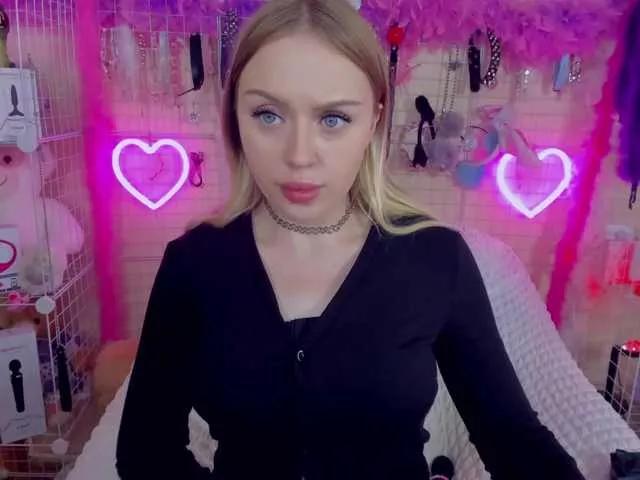 MindyKally webcams show profile image 