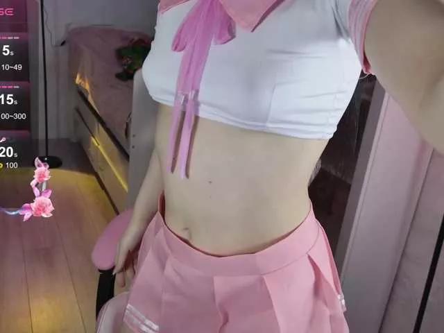 Explore our live girls sluts from our Custom and Multi clubs and checkout exclusive access to highly interactive content, such as shape, hair, titties, pussy type and many more.