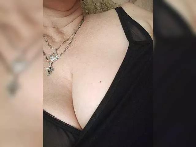 MissieLorrie from BongaCams is Freechat