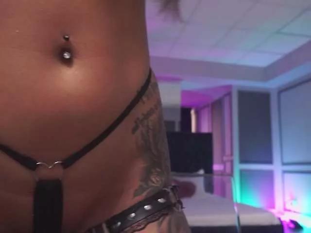 MissKiarra from BongaCams
