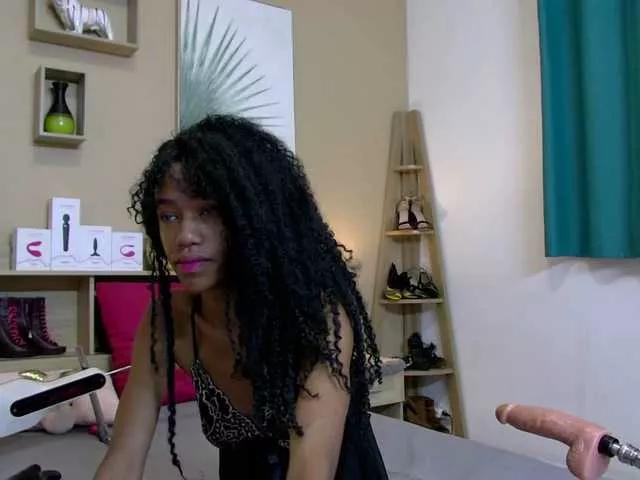 Photos of MoanaFrenchy from BongaCams is Freechat