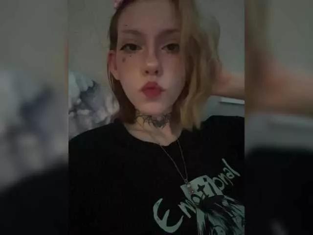 Molly-and-Ewa from BongaCams