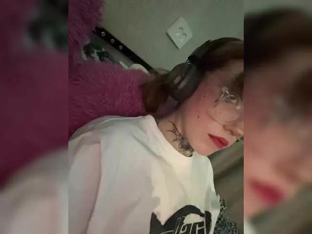 Molly-and-Ewa from BongaCams