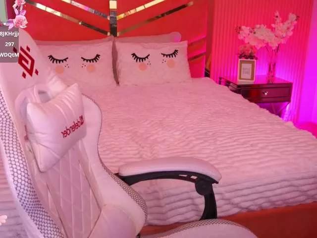 MollyWild from BongaCams is Freechat