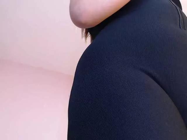 MollyyCruz from BongaCams