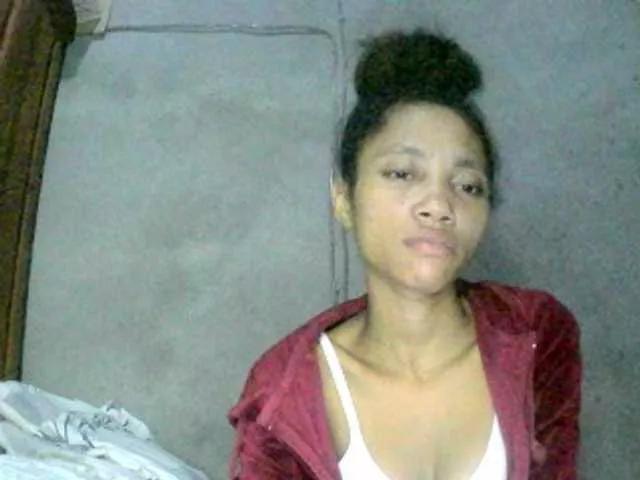 Monicaxa from BongaCams is Freechat