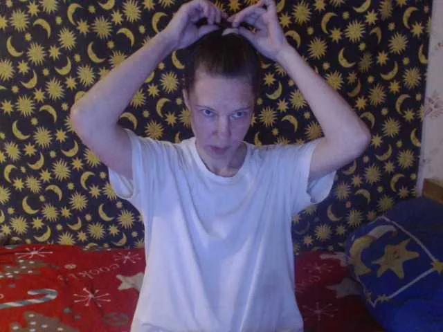 moon-energy from BongaCams