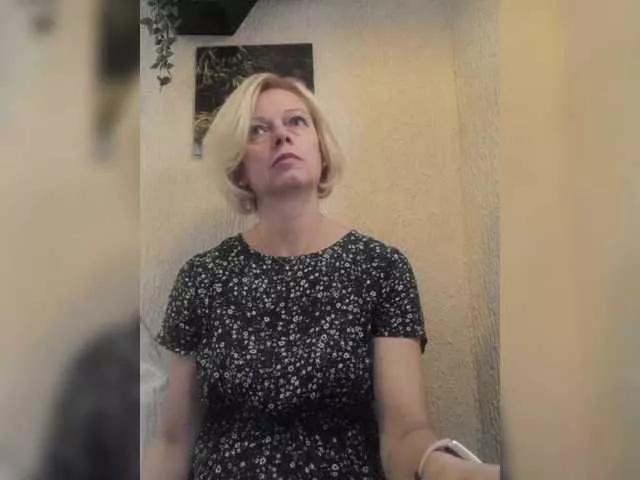 MOON37x from BongaCams