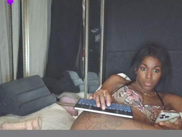 Mshazelrose from BongaCams is Freechat