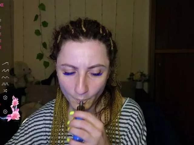 Musekittyjeni112 from BongaCams is Freechat