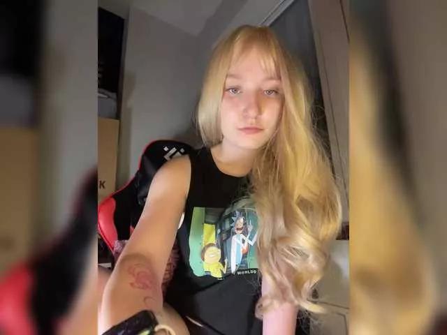 mybaby011 from BongaCams is Freechat