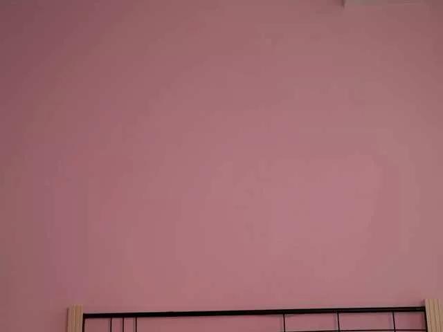 Naalani from BongaCams