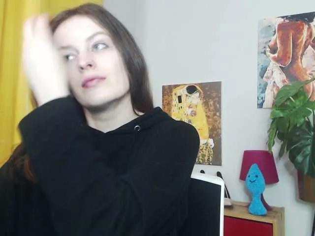 Explore our live girls sluts from our Custom and Multi clubs and checkout exclusive access to highly interactive content, such as shape, hair, titties, pussy type and many more.