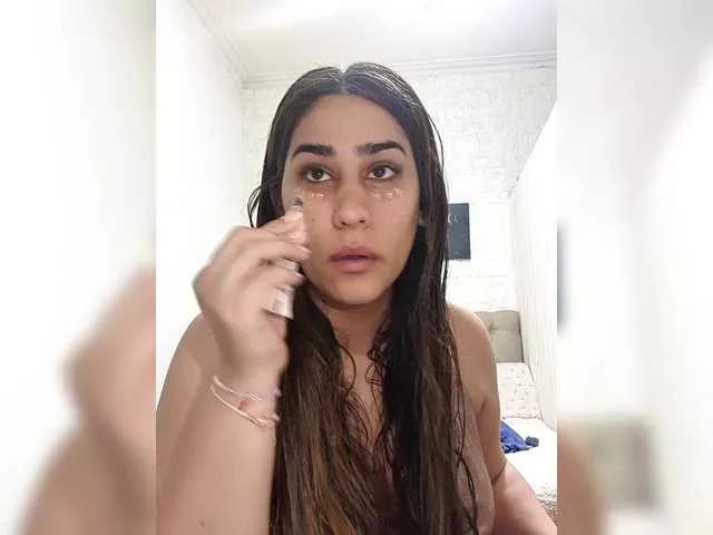 Explore our live girls sluts from our Custom and Multi clubs and checkout exclusive access to highly interactive content, such as shape, hair, titties, pussy type and many more.