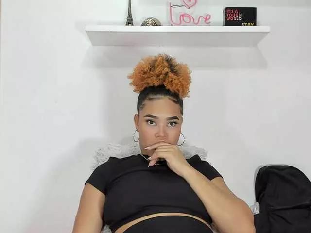 naia-blesed from BongaCams