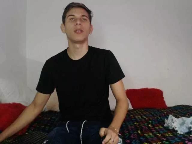 NakaritPartyH from BongaCams