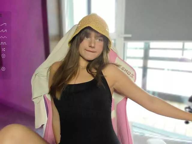 Naomimif from BongaCams is Freechat