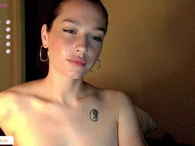 Narcissism webcams show profile image 