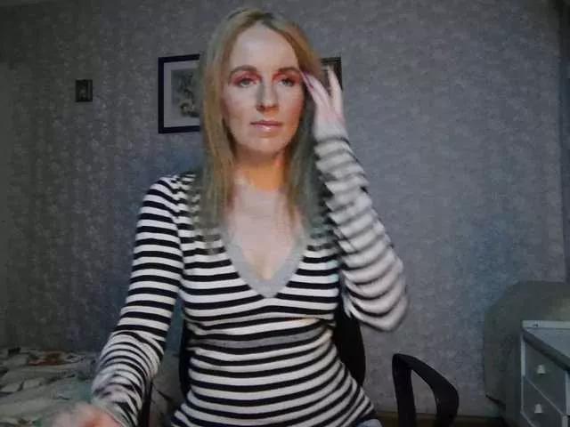 Nata85085 from BongaCams