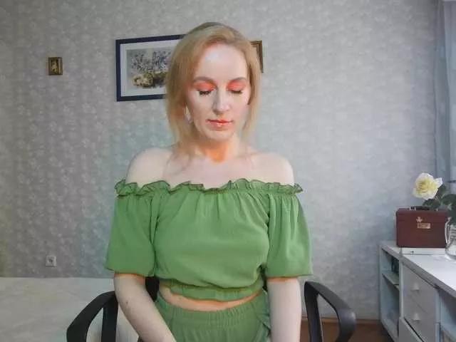 Nata85085 from BongaCams
