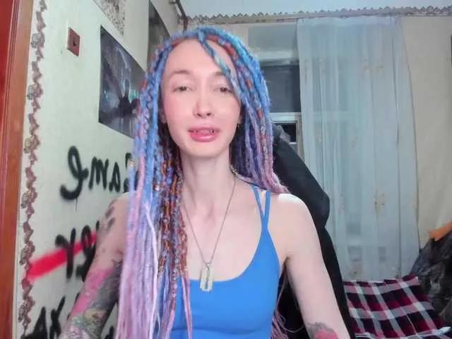 Explore our live girls sluts from our Custom and Multi clubs and checkout exclusive access to highly interactive content, such as shape, hair, titties, pussy type and many more.