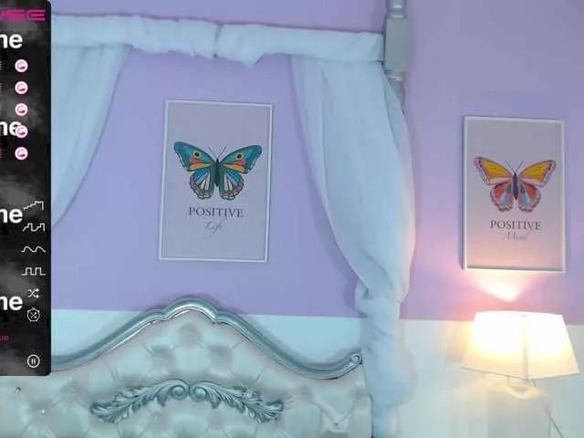 NatashaMiller from BongaCams
