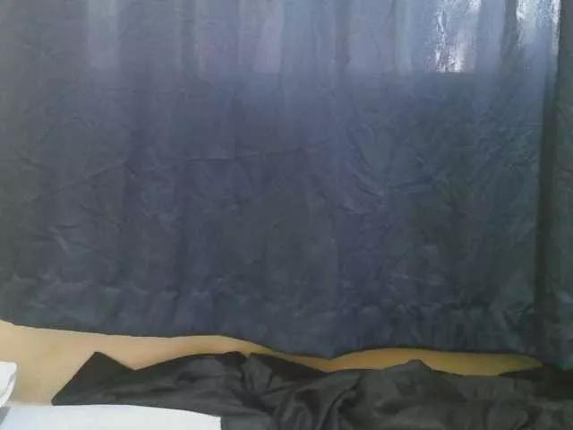 naughty-slender from BongaCams is Freechat