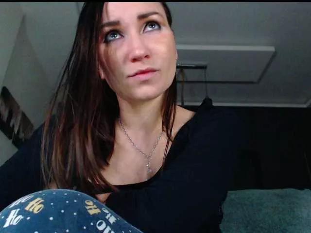 Explore our live girls sluts from our Custom and Multi clubs and checkout exclusive access to highly interactive content, such as shape, hair, titties, pussy type and many more.