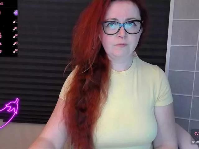 Explore our live girls sluts from our Custom and Multi clubs and checkout exclusive access to highly interactive content, such as shape, hair, titties, pussy type and many more.