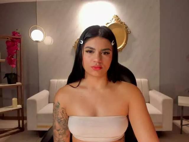 Explore our live girls sluts from our Custom and Multi clubs and checkout exclusive access to highly interactive content, such as shape, hair, titties, pussy type and many more.