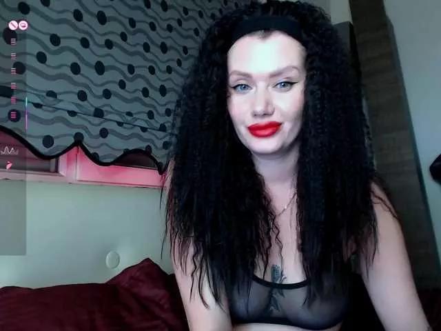 Explore our live girls sluts from our Custom and Multi clubs and checkout exclusive access to highly interactive content, such as shape, hair, titties, pussy type and many more.