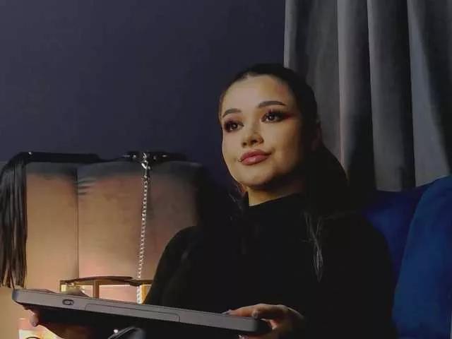 NikiBryce from BongaCams