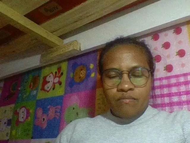 NikiXXScotty from BongaCams
