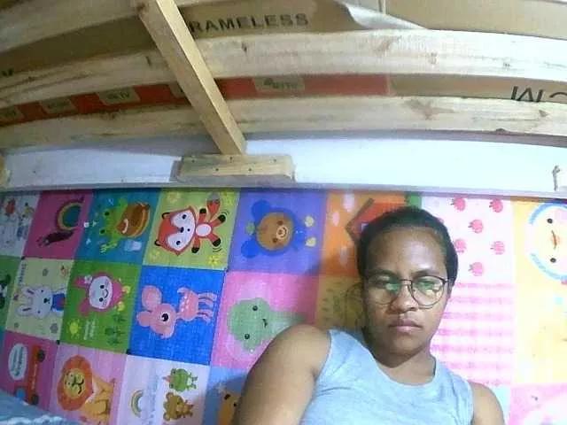 NikiXXScotty from BongaCams