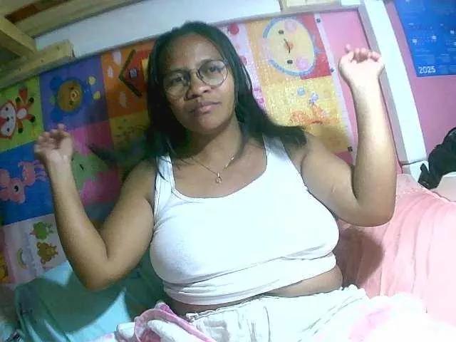 NikiXXScotty from BongaCams