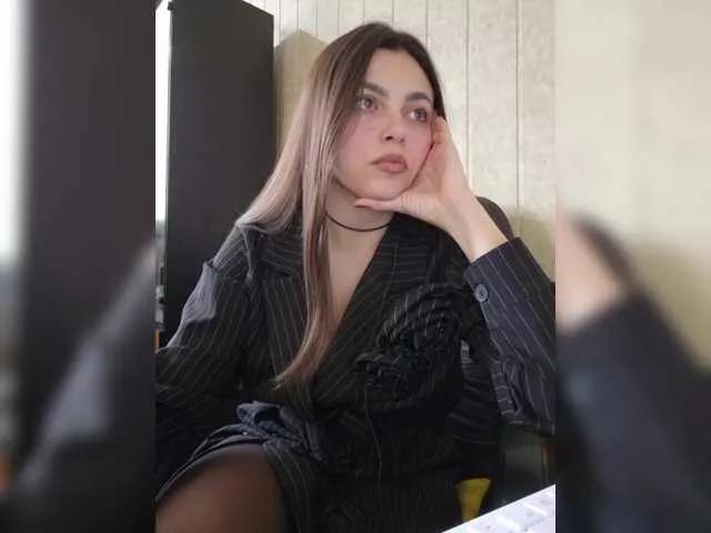 NikkySecrets from BongaCams