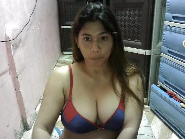 peenastyfame from BongaCams