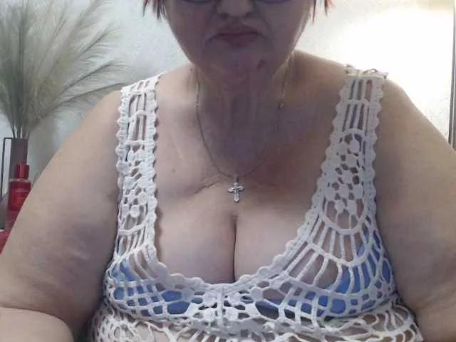 PeggySoft from BongaCams