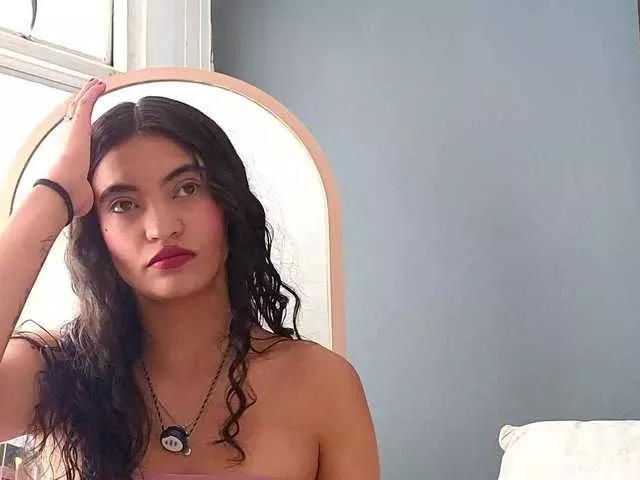 Explore our live girls sluts from our Custom and Multi clubs and checkout exclusive access to highly interactive content, such as shape, hair, titties, pussy type and many more.