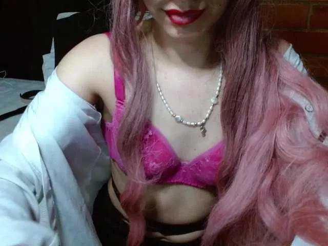 persefone-fire from BongaCams is Freechat