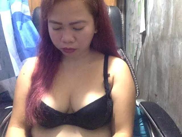 Pinnky69 from BongaCams