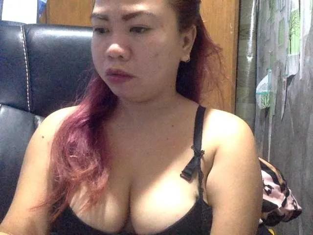 Pinnky69 from BongaCams
