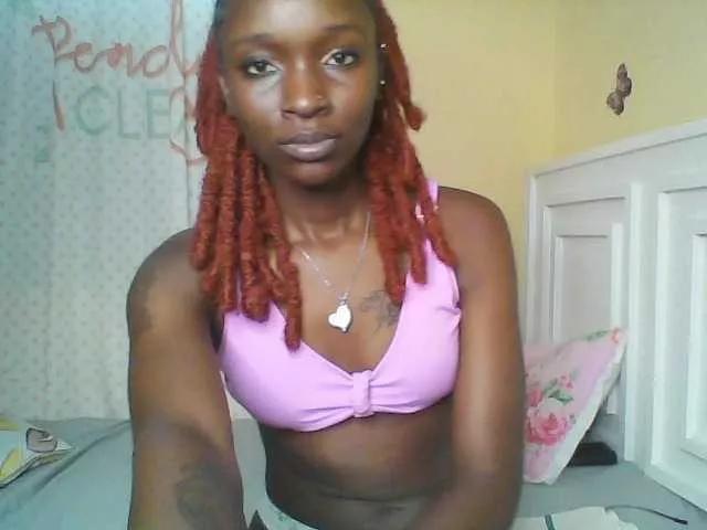 PixieCuddles01 from BongaCams is Freechat