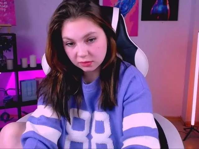 PolinaShine from BongaCams is Freechat